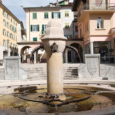 Gardainn Martini Riva del Garda Buitenkant foto