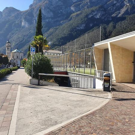 Gardainn Martini Riva del Garda Buitenkant foto