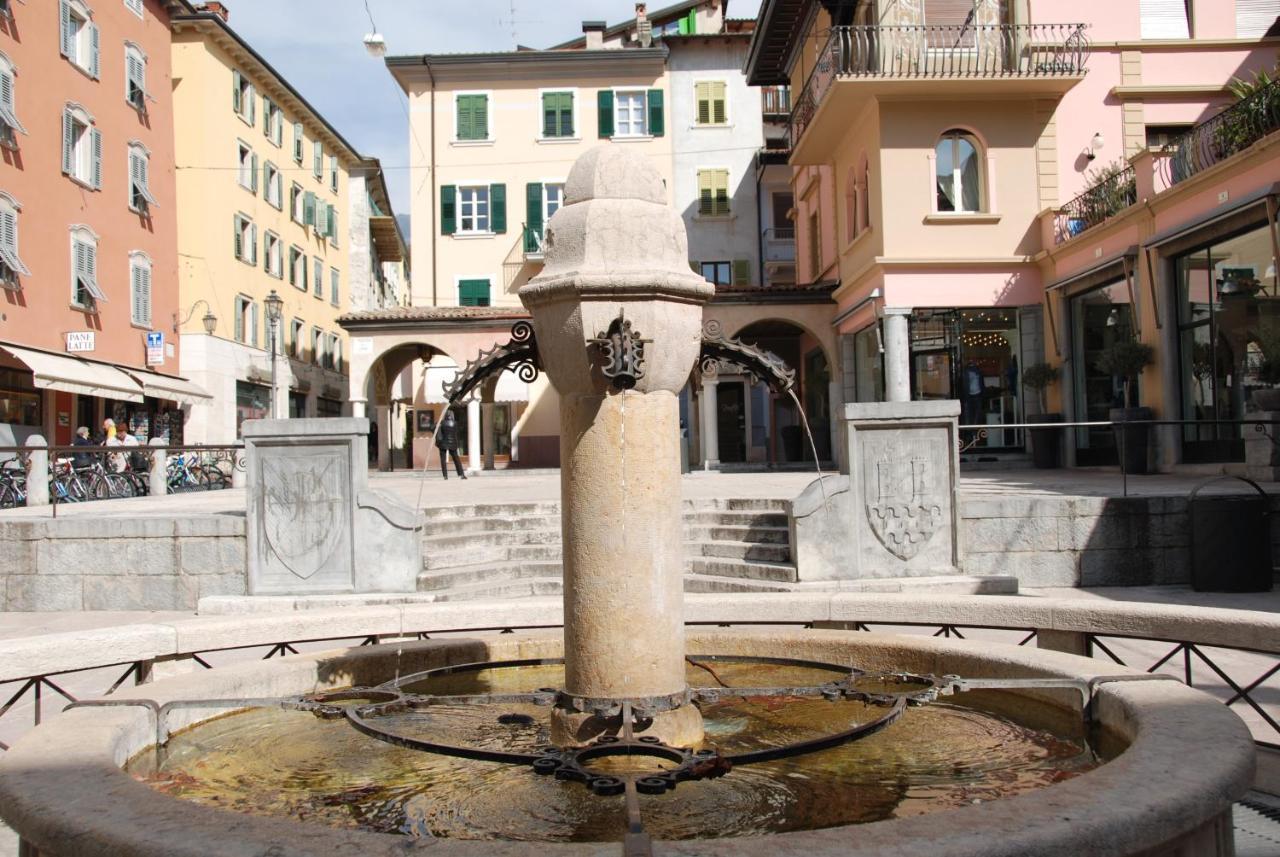 Gardainn Martini Riva del Garda Buitenkant foto